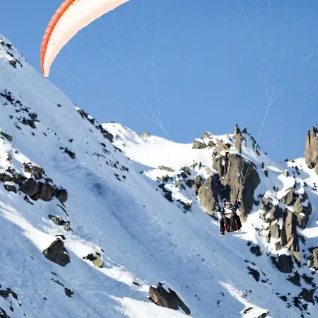 Chamois Apartment- Year Chamonix