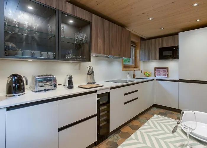 Chamois Apartment- Year 霞慕尼