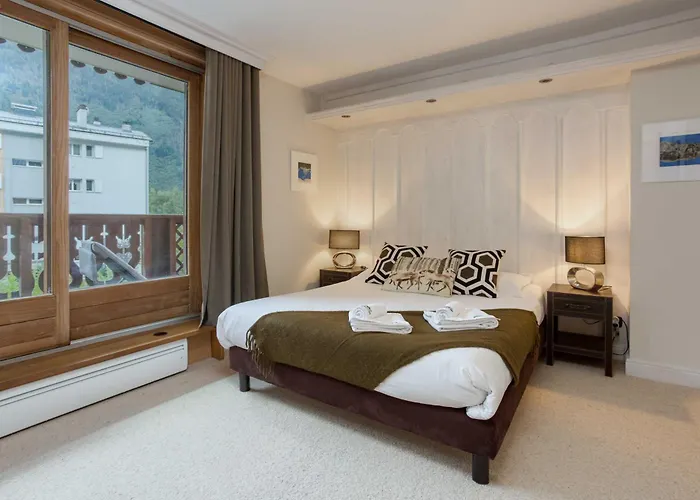 Chamois Apartment- Year Apartment Chamonix